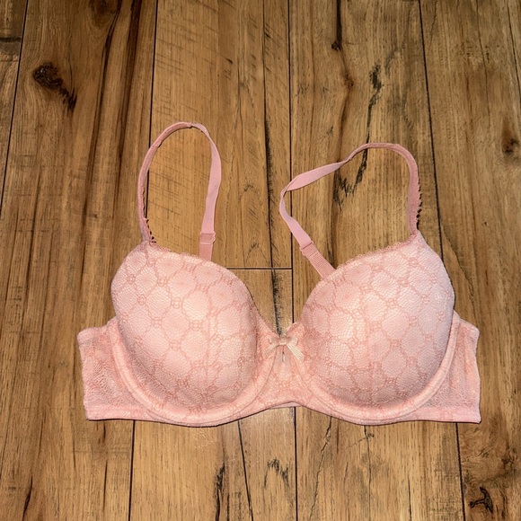 Victoria's Secret Other - Peach Victoria’s Secret bra